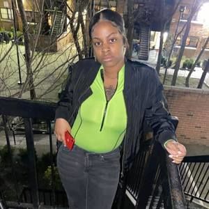 Meet your Posher, Monica